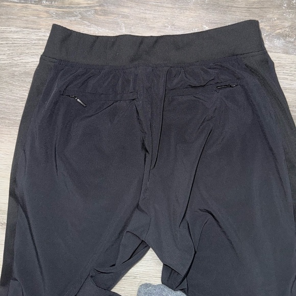 Athleta BROOKLYN MID RISE ANKLE PANT size 4 - Picture 9 of 14